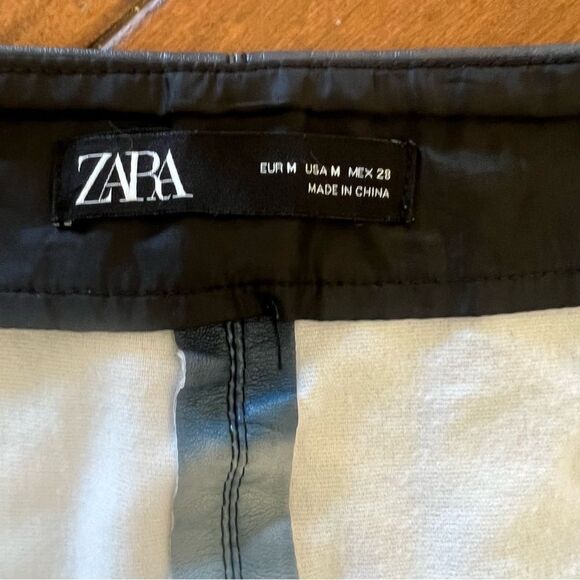 Faux Leather tie dye skirt - Picture 7 of 7